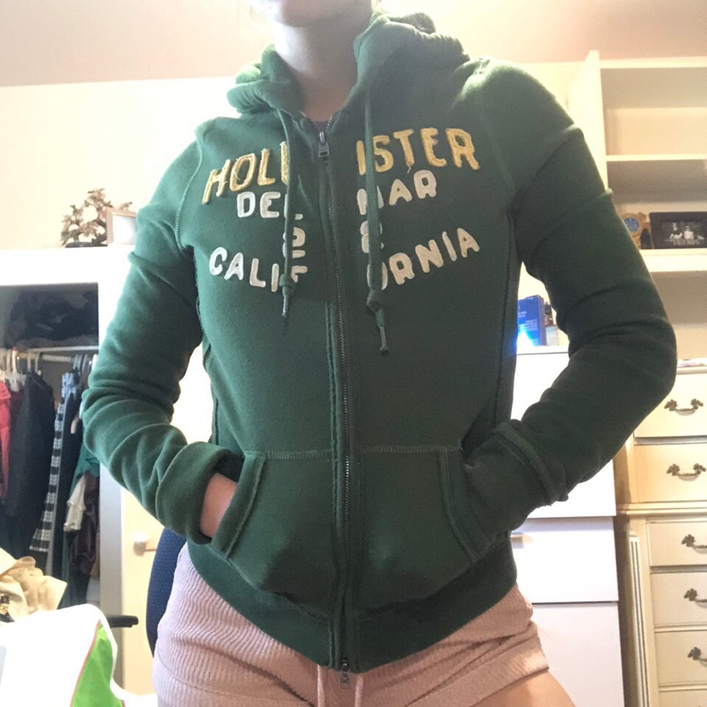 Size small hollister green zipup hoodie
